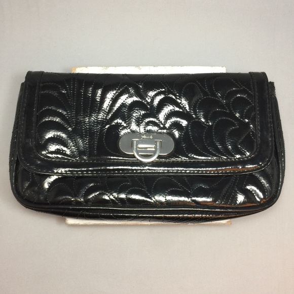 French Connection // fcuk Clutch - Picture 2 of 8